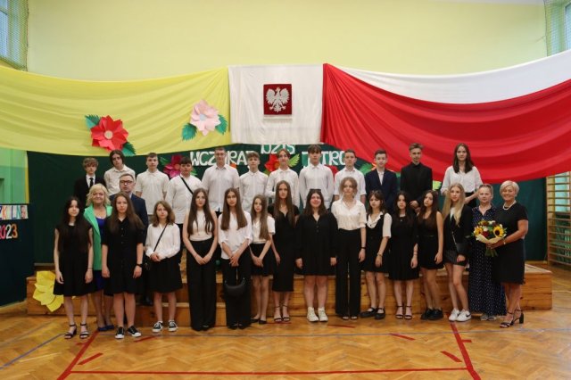 b_1024_768_0_00_images_2022_2023_Zakonczenie_348580791_727424359185515_1887068930356198109_n